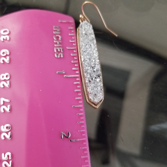 3/$30♥️ Fashion Dangling Quartz Earrings - Picture 4 of 10